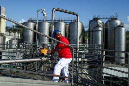 Citi y Santander recortan recomendación de Ambev a "neutral" ante difícil escenario que se avecina
