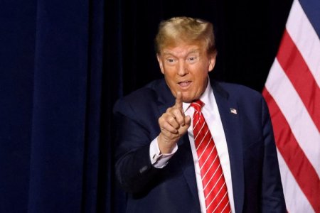 Trump advierte que aumentos de aranceles podrían extenderse también a las importaciones estadounidenses de cobre