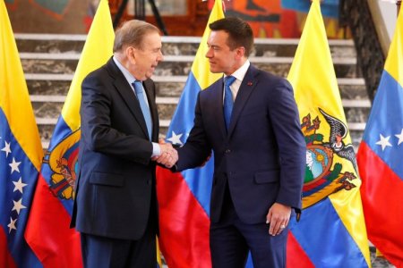Ecuador ofrece vender hasta 250.000 barriles diarios a socios de Venezuela para frenar ingreso de fondos al régimen de Maduro