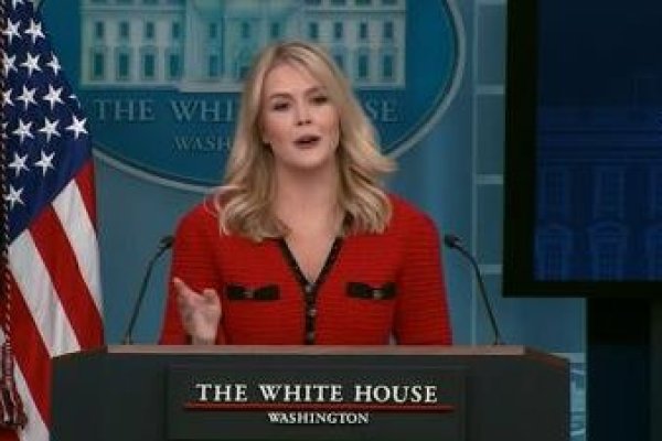 <p>Ahora en DF | Casa Blanca confirma que los aranceles a México, Canadá y China entrarán en vigor este sábado</p>