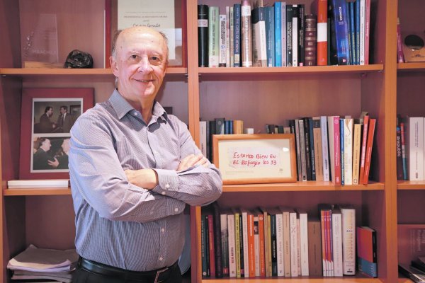 Cristián Larroulet y un año sin Piñera: “dejó algo muy importante, el deber de hacer las cosas bien. Una característica tan en contraste con lo que pasa hoy”