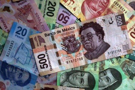 ¿Lunes negro?: el peso mexicano rebota y cierra con alza tras acuerdo con EEUU