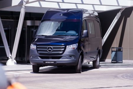 Mercedes-Benz dejaría Argentina la próxima semana y ya tendría comprador