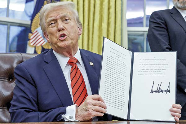 Trump suspende aplicación de ley que prohíbe el soborno a funcionarios extranjeros