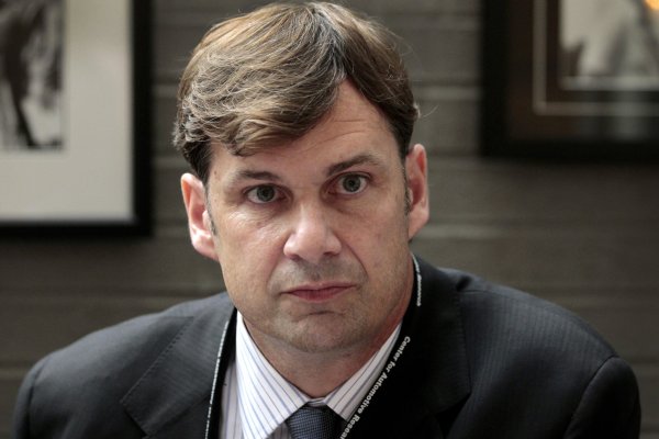 "Un montón de costos y caos": El duro análisis del CEO de Ford sobre el impacto de los aranceles de Trump