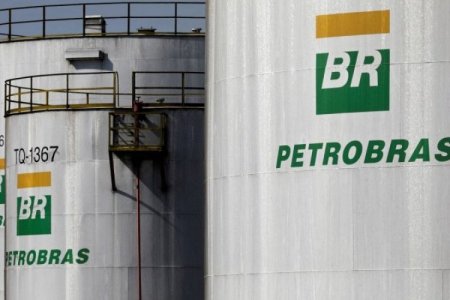La brasileña Petrobras busca activos petroleros en África para aumentar sus reservas