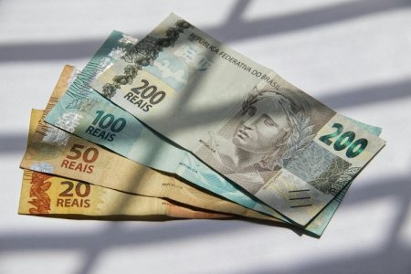 El boom de los viajes a Brasil: compra de reales por parte de chilenos crece más de 200%