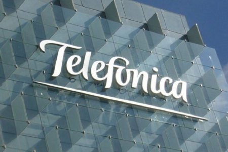 Telefónica se va de México: contrata a JPMorgan para vender su negocio en ese país, según Cinco Días