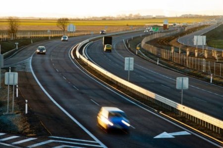 Milei lanza nueva privatización: Corredores Viales, firma que gestiona rutas y autopistas, pasa a manos de concesionaria