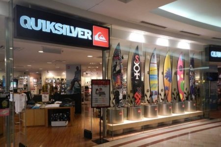 Quiksilver, Roxy, Volcom y Billabong en quiebra en EEUU: ¿qué pasará en Latinoamérica?