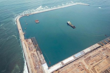 Megapuertos peruanos Chancay y El Callao atraen inversiones ecuatorianas