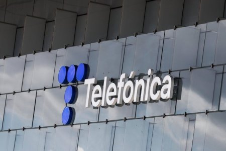 Telefónica del Perú: Fitch rebaja calificación tras pedido de proceso concursal