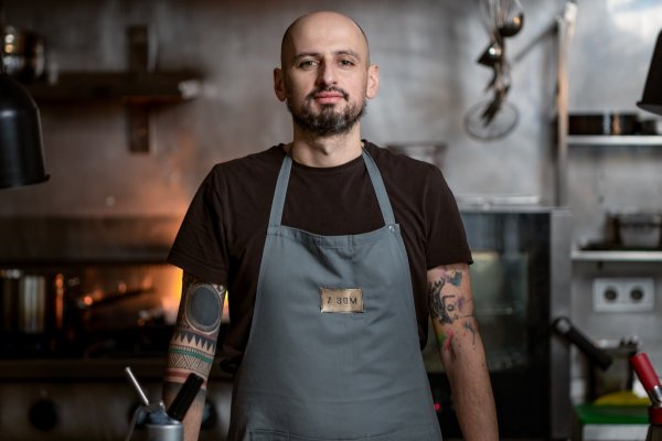 Diego Briones, de Angostura a Viena: ¿Cómo un chef chileno se gana una estrella Michelin?