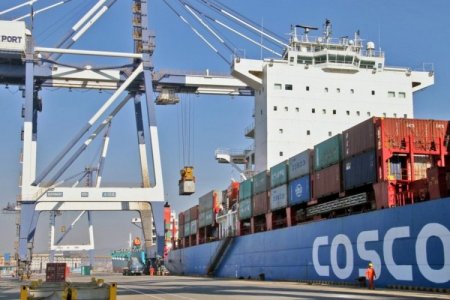 “Chancay Express” ya inició su servicio para llevar carga chilena desde Perú hasta Asia
