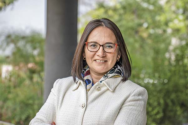 Fadua Gajardo, directora ejecutiva del Instituto de Directores de Chile: “En 2025, las empresas y sus directorios deberán reaccionar a cambios de manera mucho más ágil y rápida”