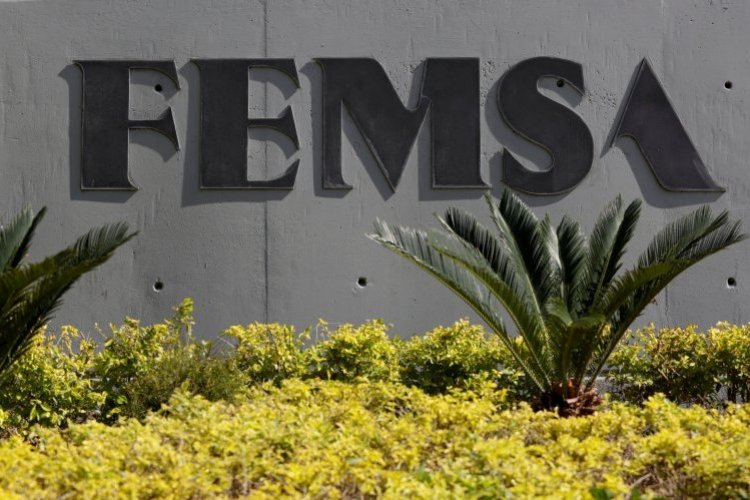 <p>Utilidad neta de la mexicana Femsa crece en el cuarto trimestre y acciones se disparan</p>