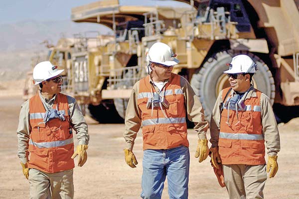 Minería anota récord de 43 negociaciones colectivas en 2024: 56% cerraron anticipadamente