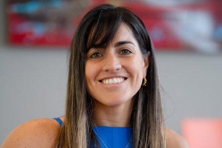 Sesgo de género en la IA: el riesgo oculto que amenaza a las empresas en Latinoamérica