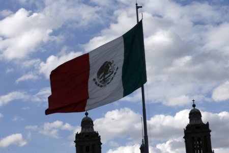 UBS advierte sobre desafíos de México, pero señala que podría sobrellevarlos si fomenta la inversión privada
