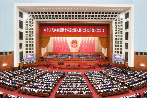 La fiebre de la IA se apodera de la política china y alimenta el optimismo tecnológico