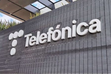 Moody's le retira las calificaciones a Telefónica del Perú tras “incumplimiento de deuda”