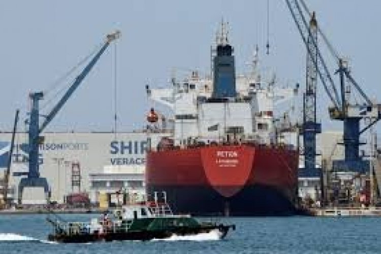 <p>Nicaragua continúa modernización del Puerto Corinto con maquinaria china</p>