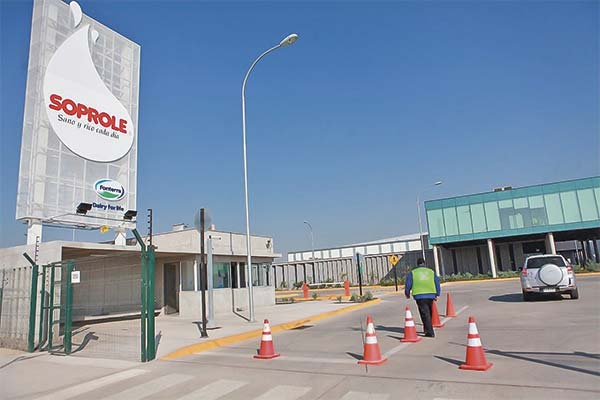 “La demanda es inepta”: filial de Soprole responde a arremetida de Chilterra en el TDLC