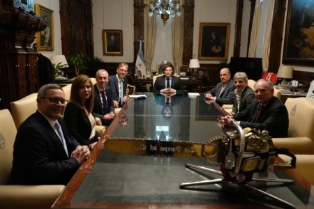 Milei se reunió con el CEO de Rio Tinto que apuesta con su inversión de US$ 2.500 millones en litio argentino