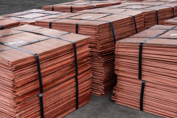 Cobre cierra en nuevo máximo histórico sobre US$ 5,1 la libra en mercado estadounidense por temor a arancel
