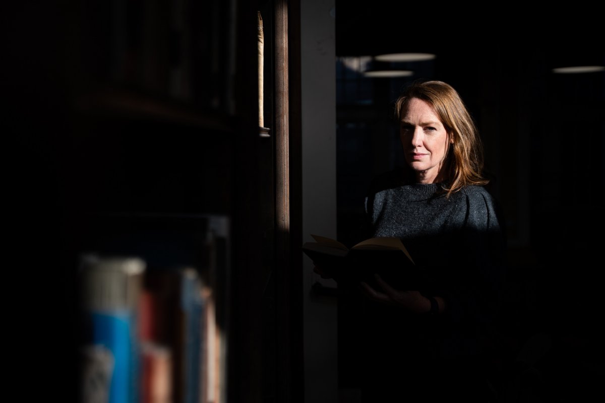 <p>Paula Hawkins: “La mayoría de nosotros podría llegar a matar”</p>