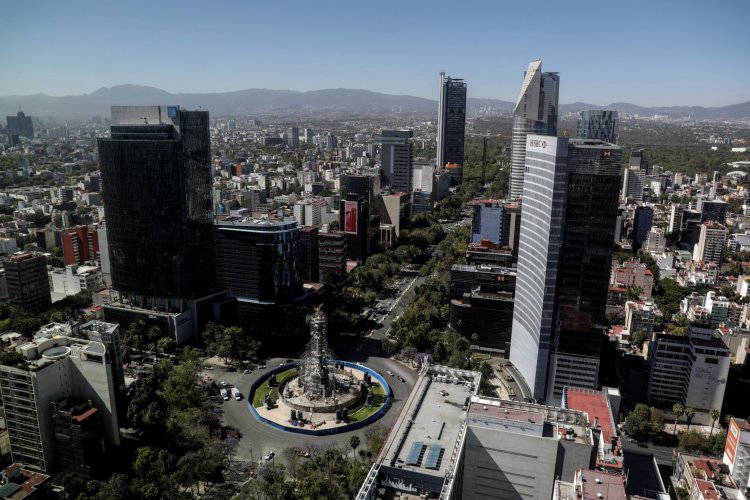 <p>Capital Economics advierte que América Latina crecerá menos de lo esperado en los próximos años</p>