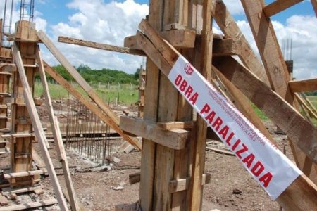 Más de US$ 11.800 millones en obras públicas paralizadas en Perú