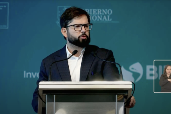 <p>Ahora en DF | Boric afirma que Chile no optará por el proteccionismo en medio de guerra comercial: "La política del país es integración con el mundo"</p>