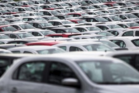 Los aranceles de Trump a los automóviles ya vienen, pero no todos los gravámenes serían impuestos el 2 de abril