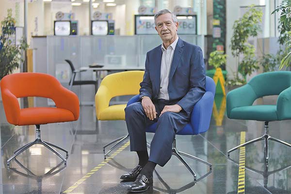 <p>Luis Enrique Yarur presidió el directorio de Bci por 33 años, rol que dejó en diciembre. Foto: Julio Castro</p>