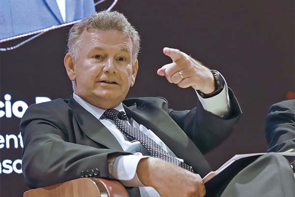 <p>El presidente de Consorcio Financiero, Patricio Parodi, participó del seminario. Foto: Julio Castro</p>