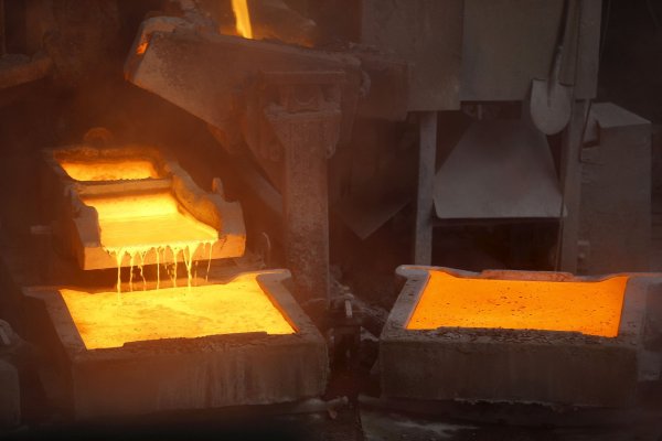 Trump podría implementar aranceles a las importaciones de cobre en cuestión de semanas