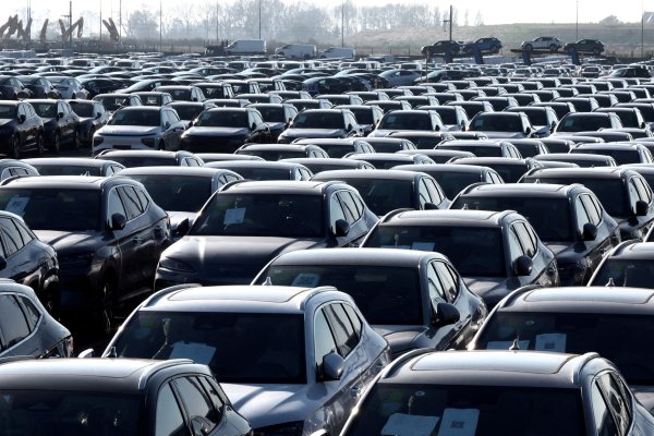 BYD quiere duplicar sus ventas en el extranjero a 800.000 unidades en 2025