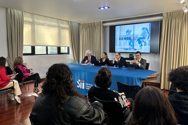 <p>Operación Renta: SII y Tesorería lanzan calendario y explican los principales cambios que trae la declaración de impuestos</p>