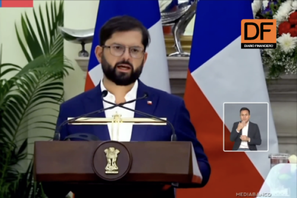 <p>Ahora en DF | Boric anuncia inicio de negociaciones para un acuerdo estratégico integral entre Chile e India</p>