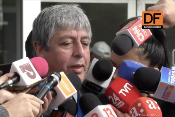 <p>Ahora en DF | Caso Monsalve: exsubsecretario continuará en prisión preventiva tras revisión de medidas cautelares</p>