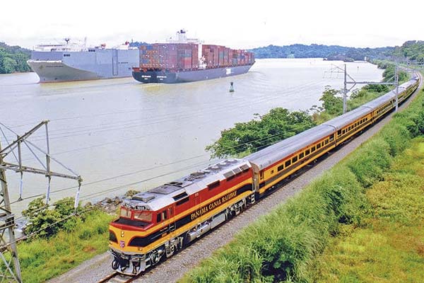 <p>Danesa Maersk compra ferrocarril que conecta ambos extremos del Canal de Panamá</p>