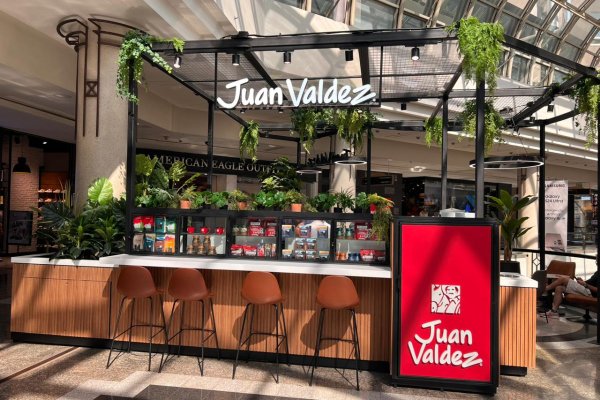 <p>Copec compra el 70% de la franquicia de Juan Valdez en Chile y Falabella Retail sale de la firma</p>