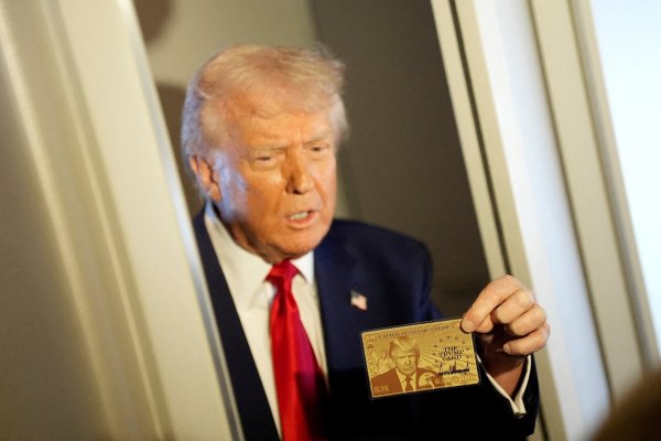 <p>¿Empezó la negociación? Trump ahora dice que está dispuesto a recortar aranceles a cambio de ofertas “fenomenales”</p>