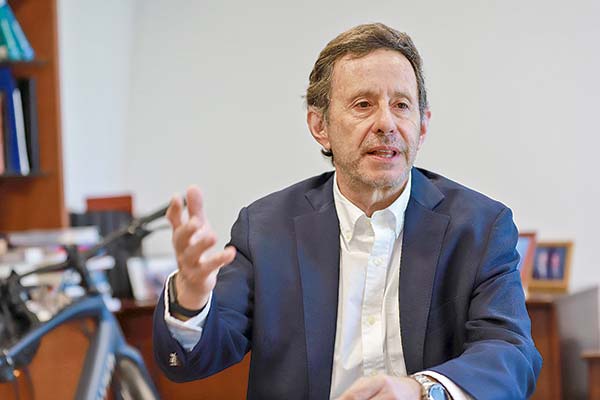<p>José De Gregorio y aranceles: “Es decepcionante de una economía y de un país tan poderoso”</p>