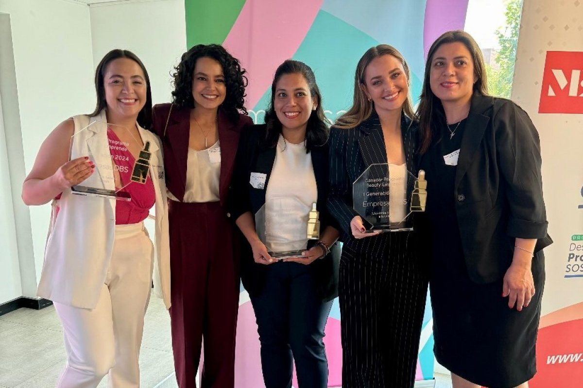 <p>Empresas DBS ofrece programa de aceleración a emprendedores beautytech en Chile</p>
