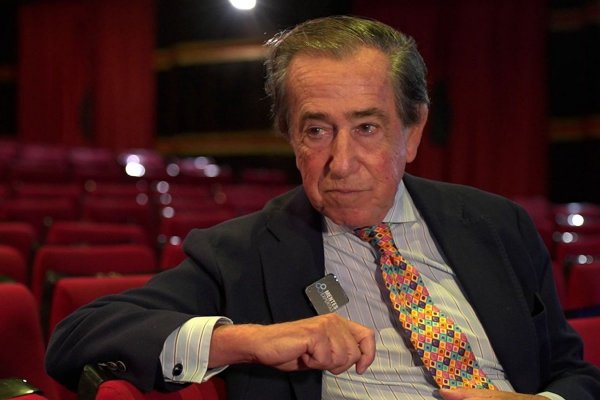 Psiquiatra español Enrique Rojas visitará Chile: “Aprender a utilizar el celular de forma inteligente es un reto”