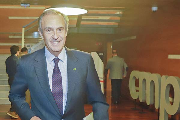 Gazitúa se despide de CMPC y dice que los proyectos internacionales de la firma "en ningún caso suponen una estrategia de repliegue de nuestro país"