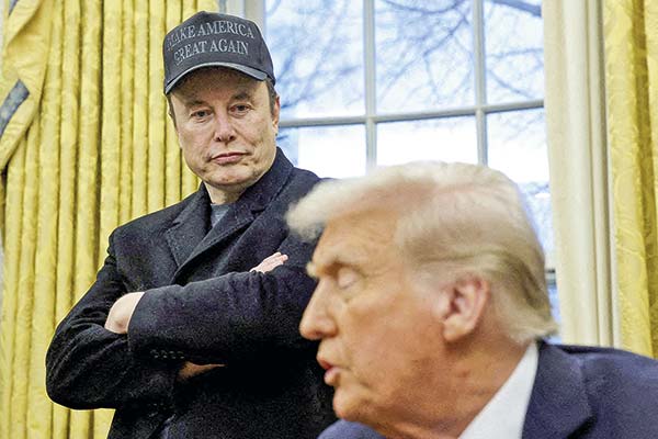 Elon Musk critica al zar comercial de Trump en señal de desacuerdo con los aranceles