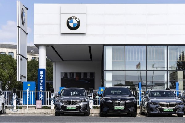 <p>Ventas de BMW caen en el primer trimestre a su nivel más bajo en tres años por China</p>